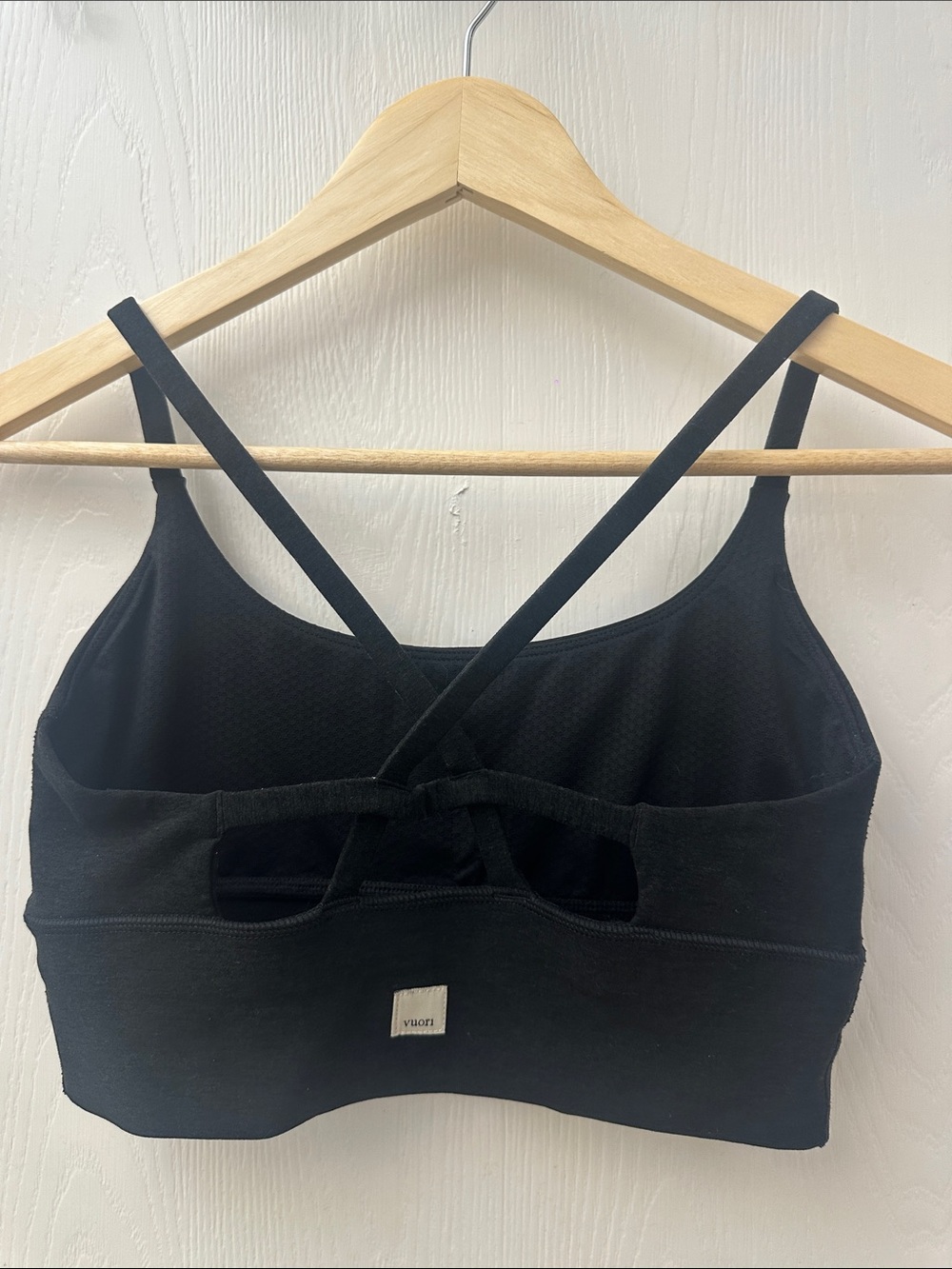 Vuori long line elevation sports bra